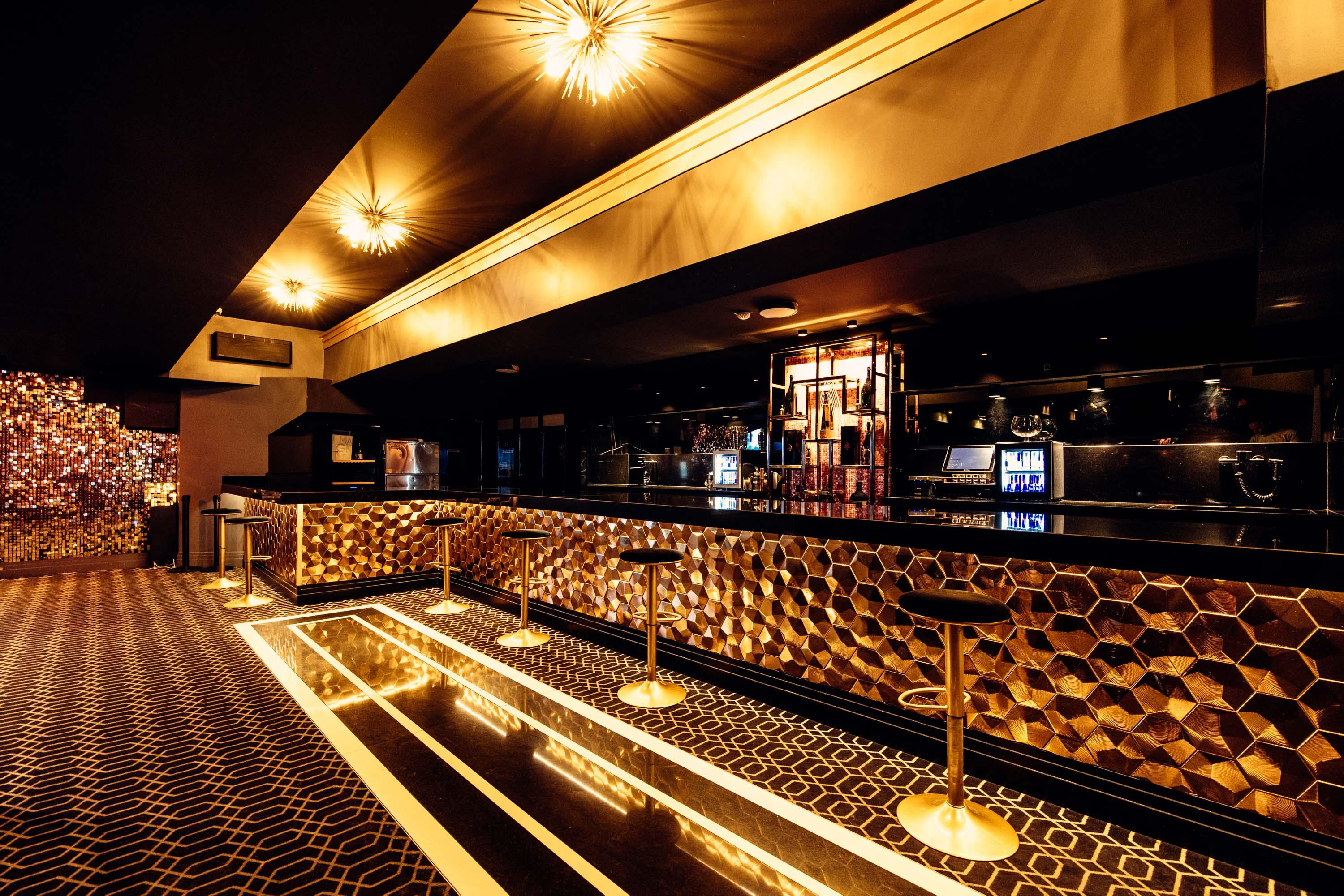 Club W Étoile